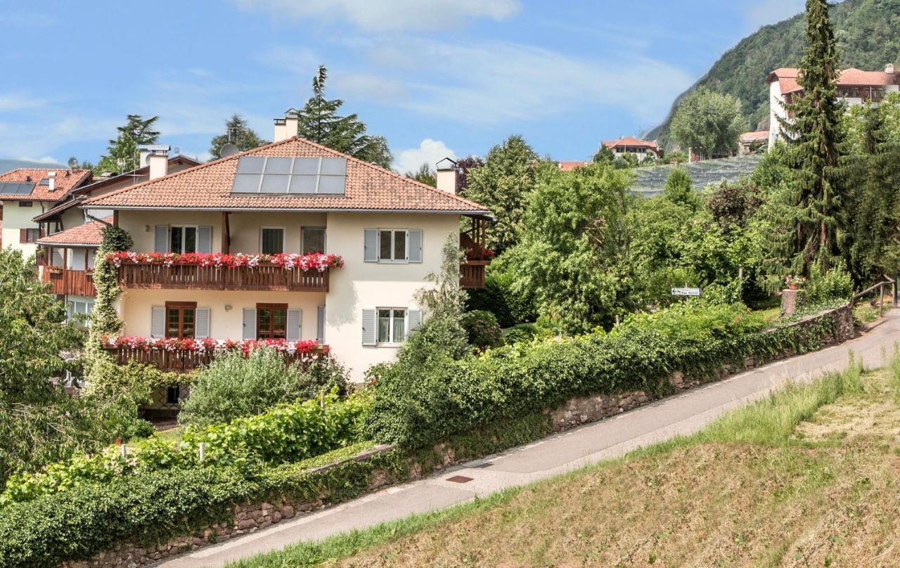 Residence Haus Heinrich Montagna Buitenkant foto